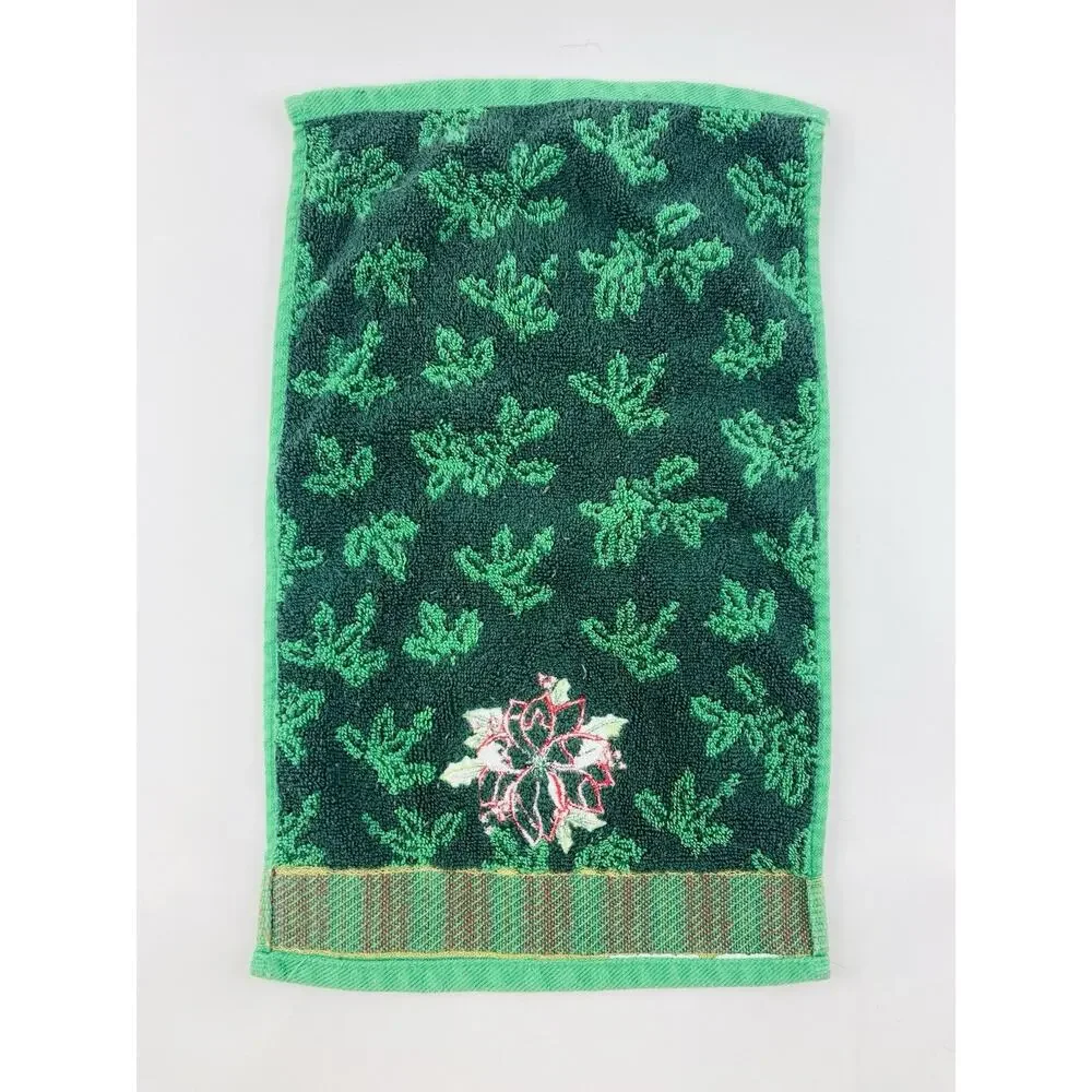 Christmas Towel Set Poinsettia Holly Embroidered Green Bath Body Hand Washcloth
